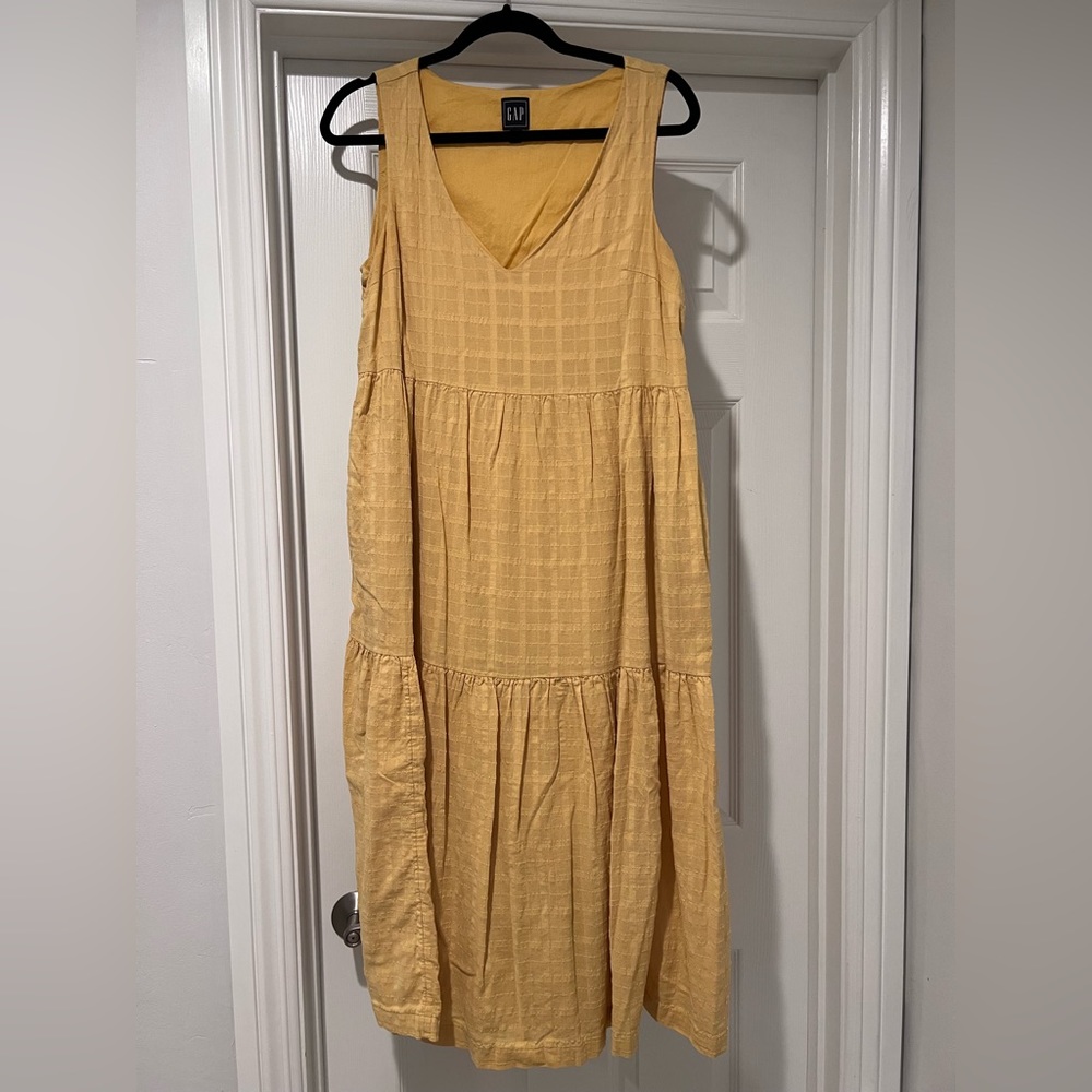Gap yellow sundress with pockets